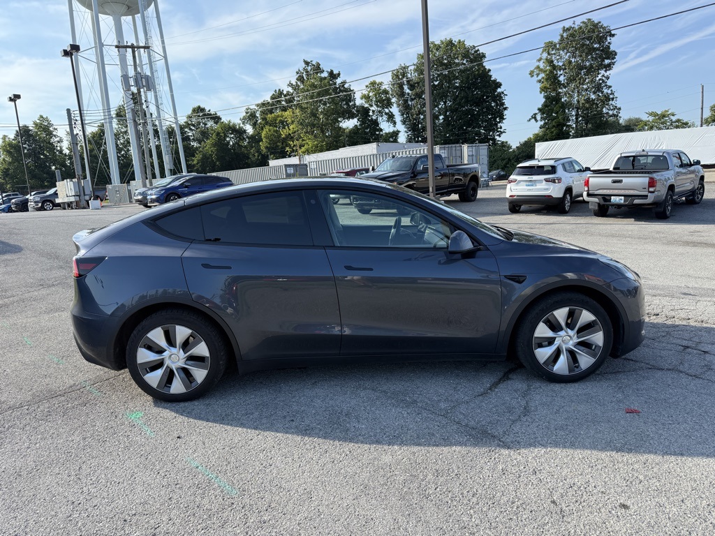 2023 Tesla Model Y Long Range photo 5