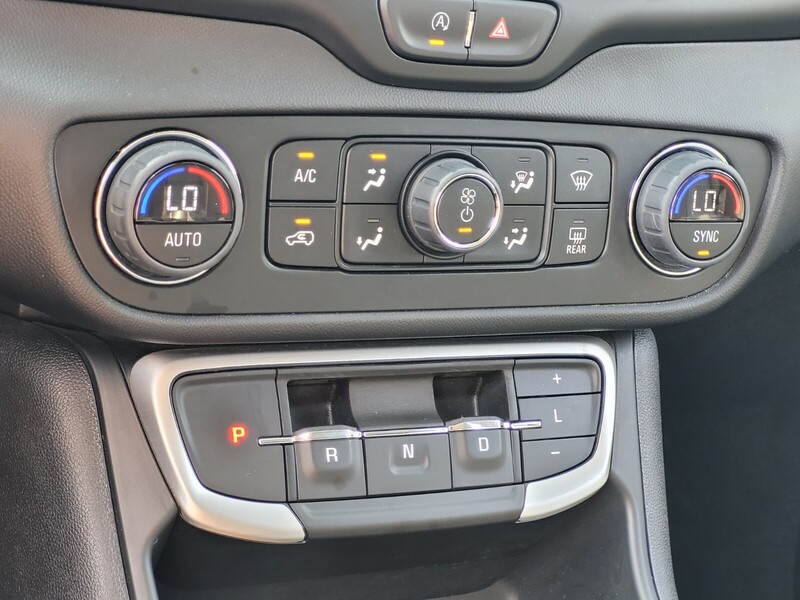 2023 Gmc Terrain SLT photo 21