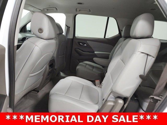 2021 Chevrolet Traverse Premier photo 16