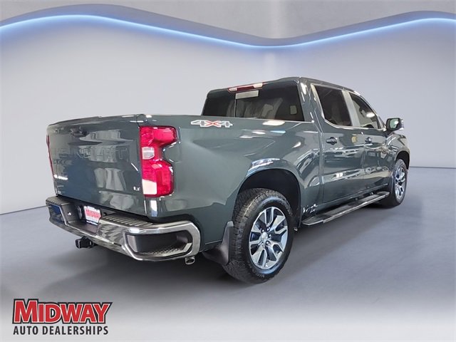 2025 Chevrolet Silverado 1500 LT photo 4