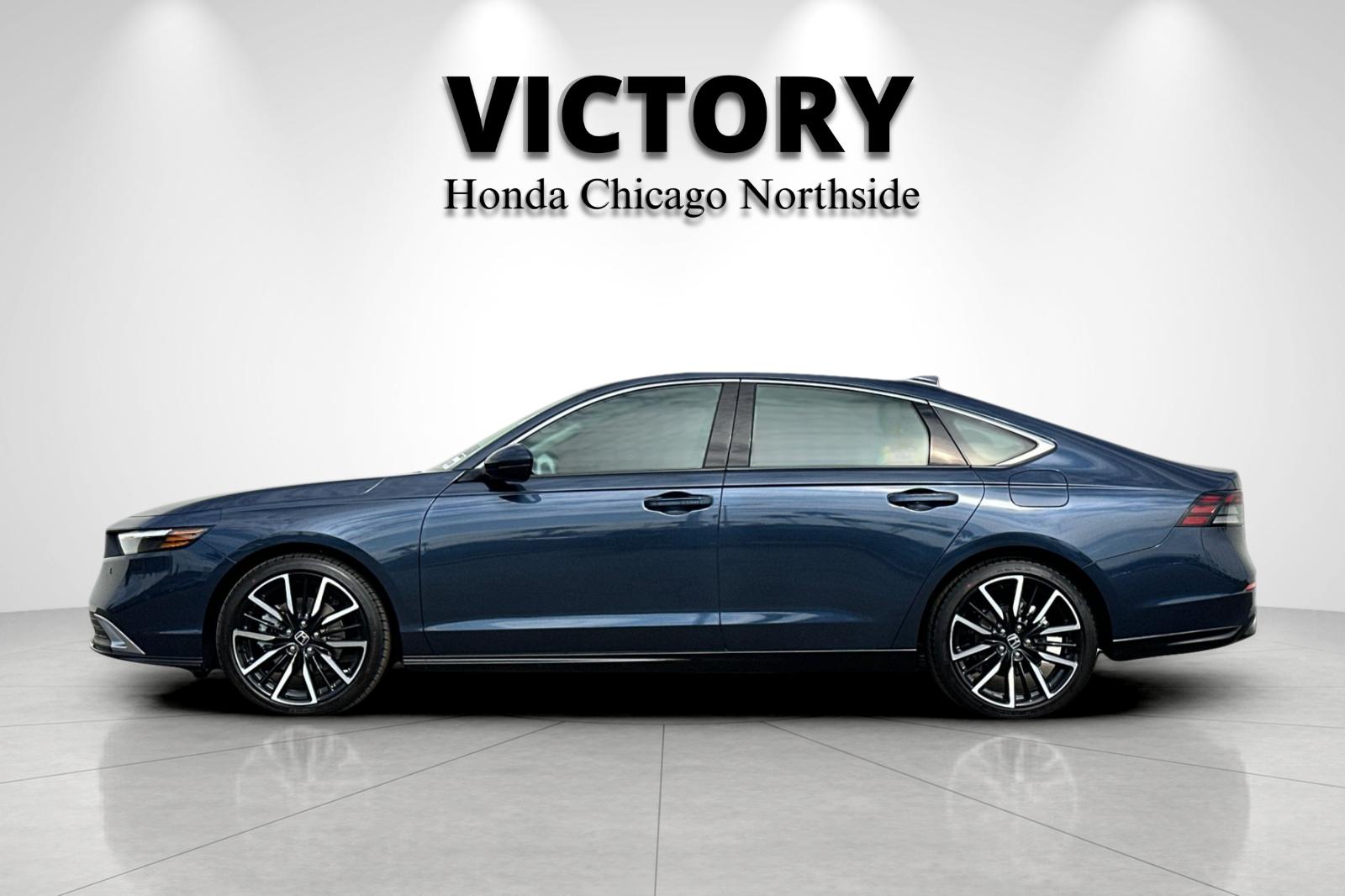 2025 Honda Accord Hybrid Touring photo 2