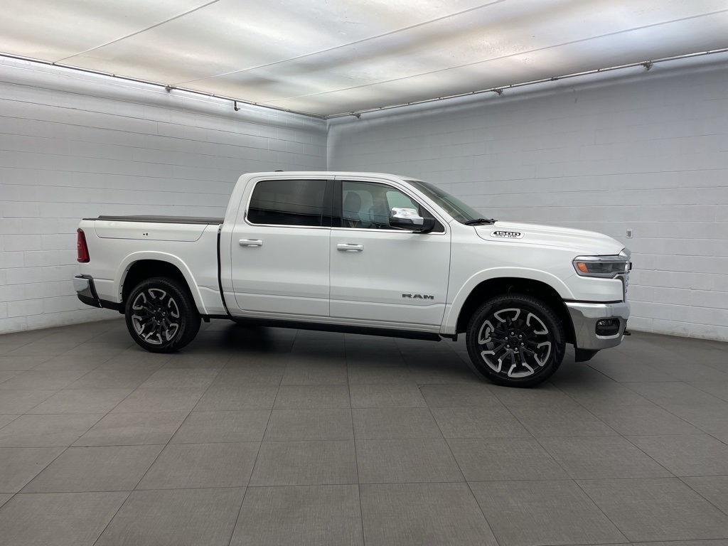 2025 Ram 1500 Limited photo 2