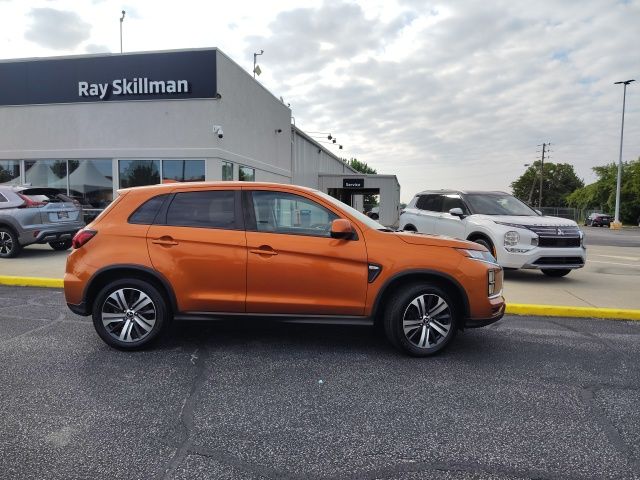 2020 Mitsubishi Outlander Sport ES photo 4
