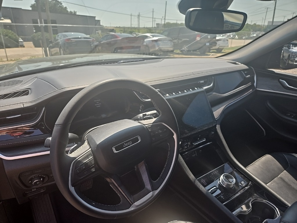 2022 Jeep Cherokee Limited 4xe photo 6