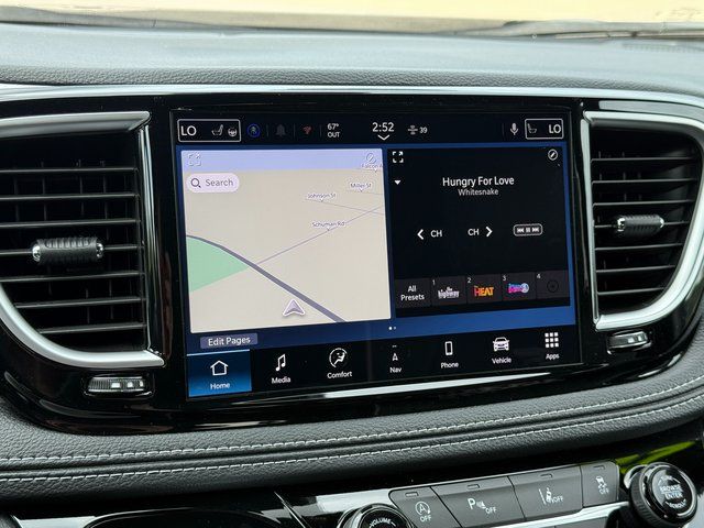 2026 Chrysler Pacifica Limited photo 15