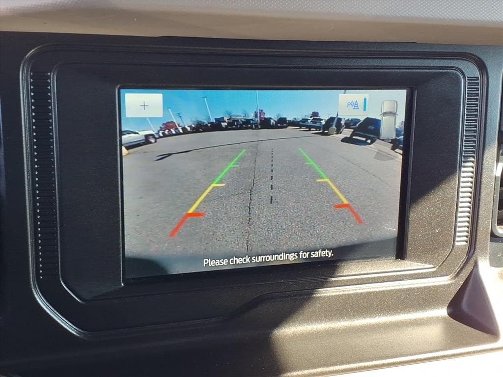 2021 Ford Bronco Base photo 4