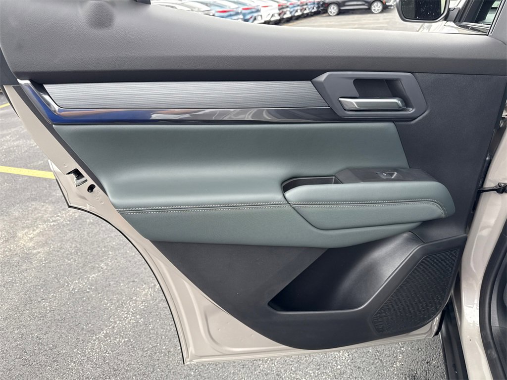 2026 GMC TERRAIN - Image 30