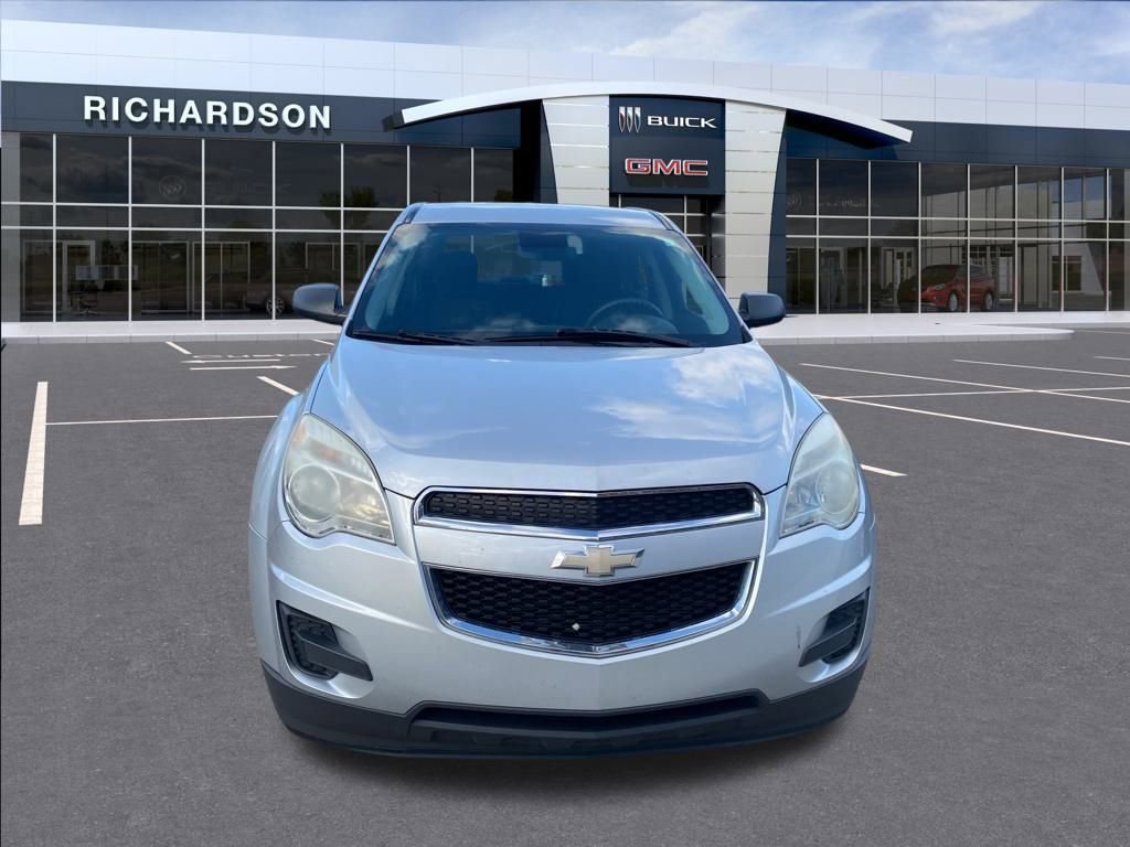 2013 Chevrolet Equinox LS photo 3