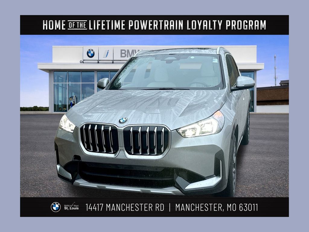 2026 BMW X1 28i's photo