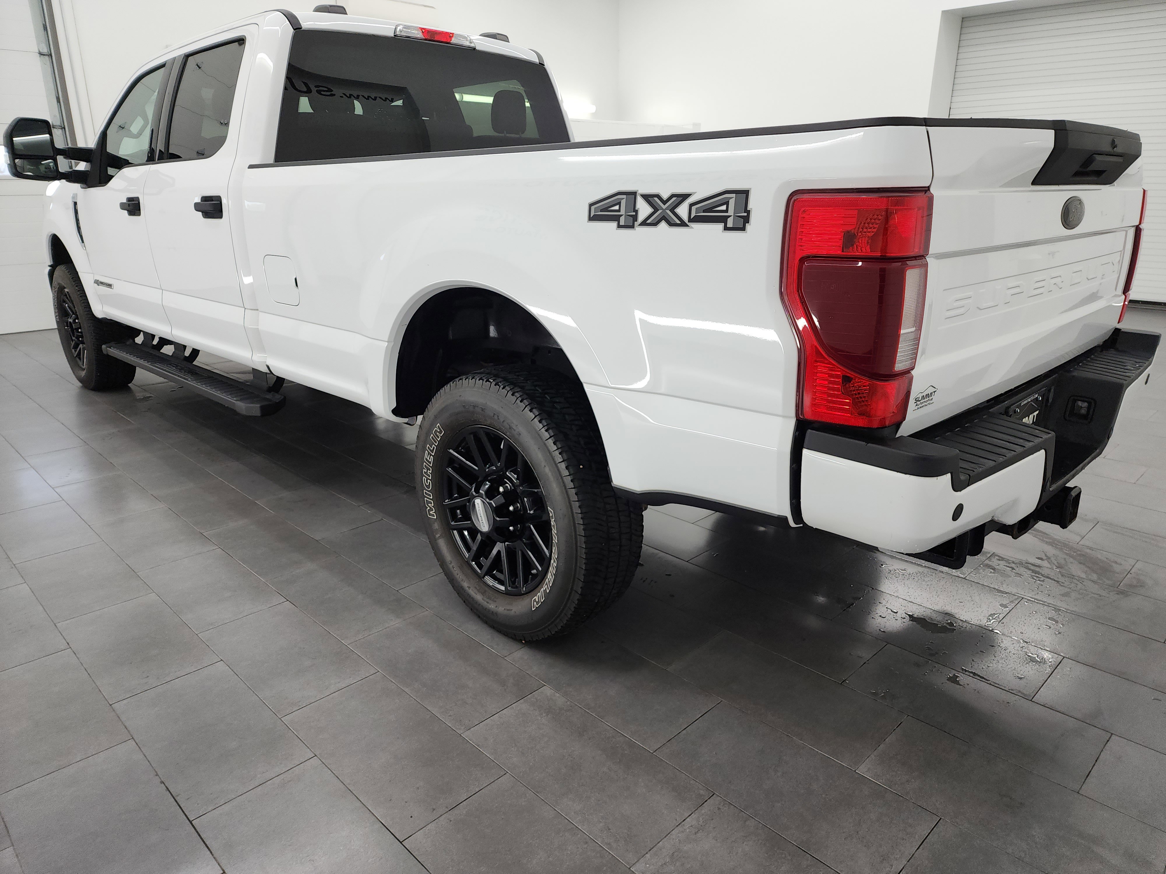 2022 Ford F-350 photo 3