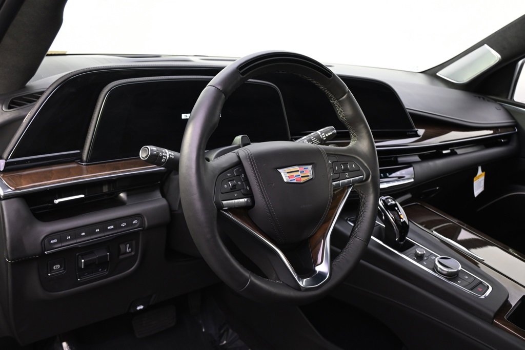 2024 Cadillac Escalade ESV Premium Luxury Platinum photo 10
