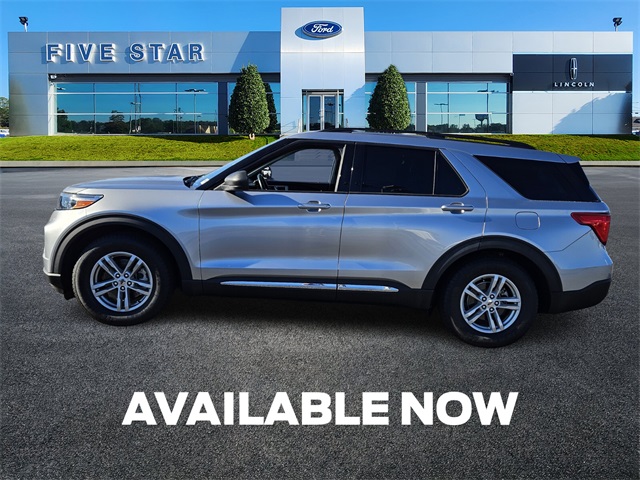 2021 Ford Explorer XLT photo 2