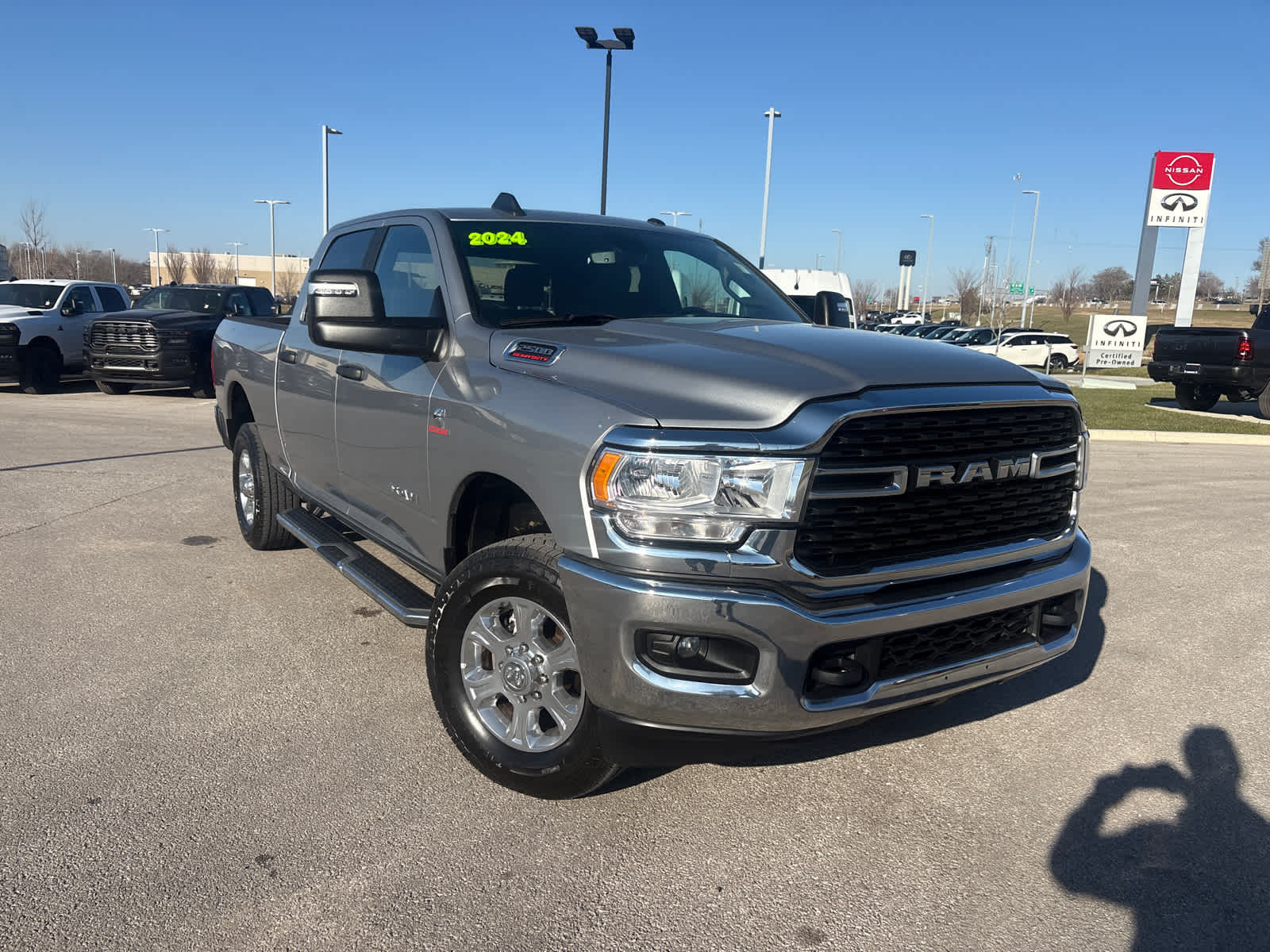 Used 2024 RAM Ram 2500 Pickup Big Horn with VIN 3C6UR5DL4RG339983 for sale in Kansas City