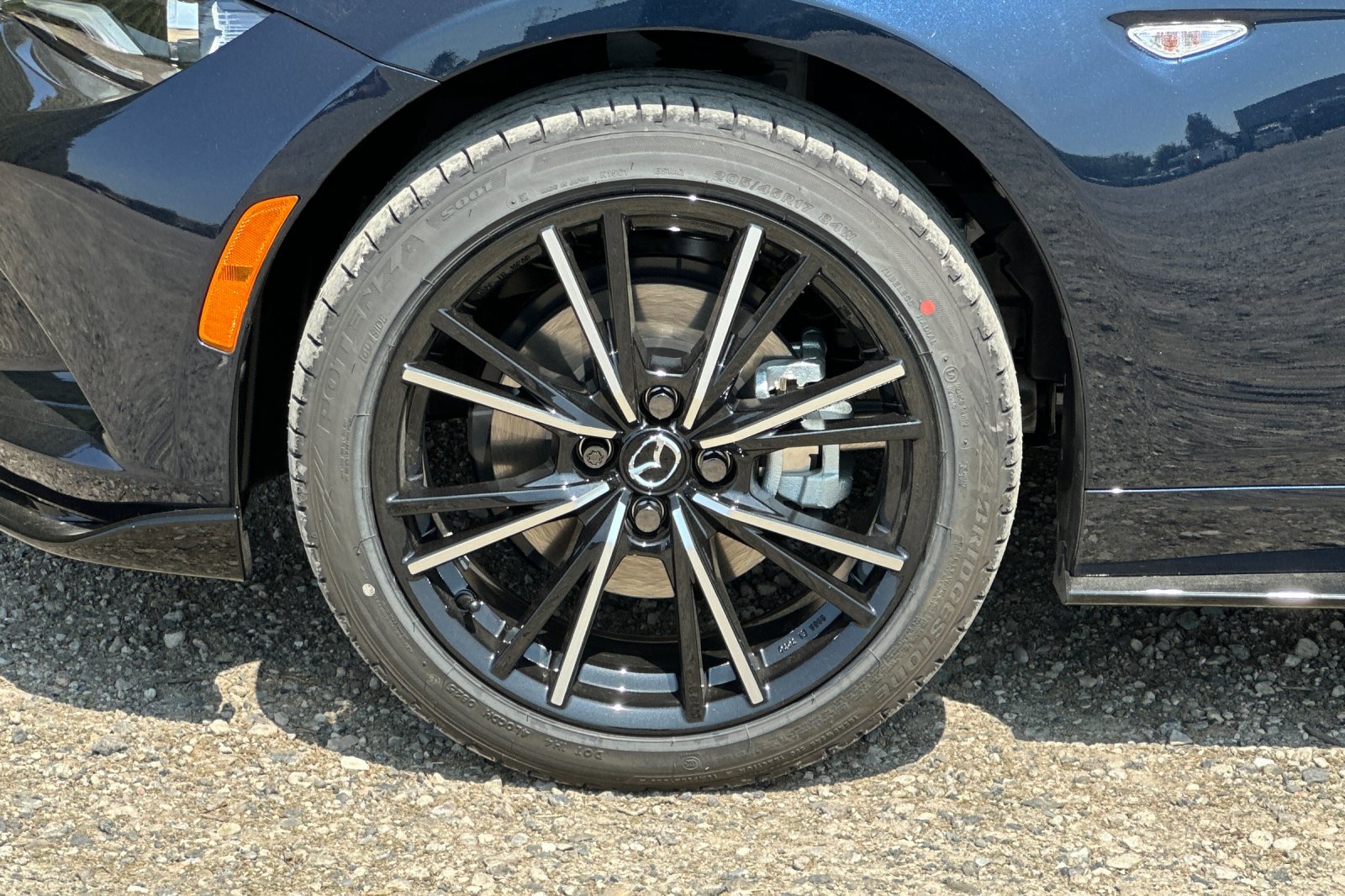 2025 Mazda MX-5 Miata Miata Grand Touring photo 28