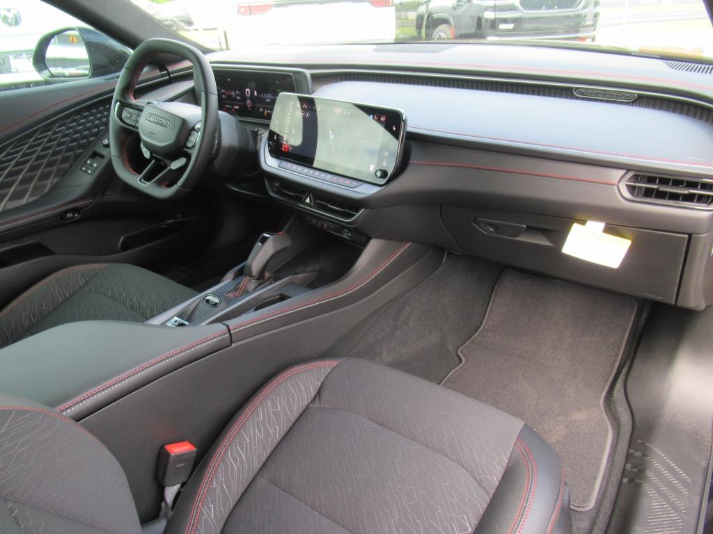 2025 Dodge Charger R/T photo 6
