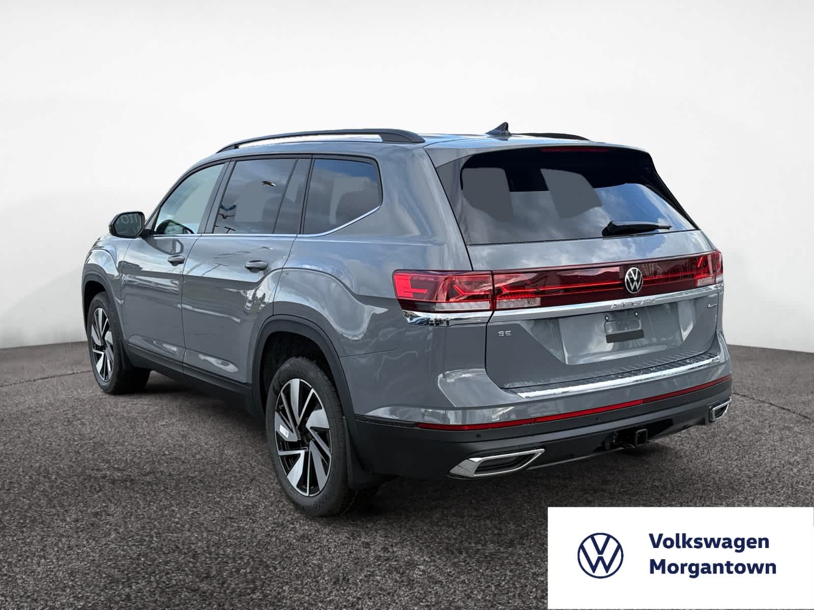2026 Volkswagen Atlas SE Technology photo 3