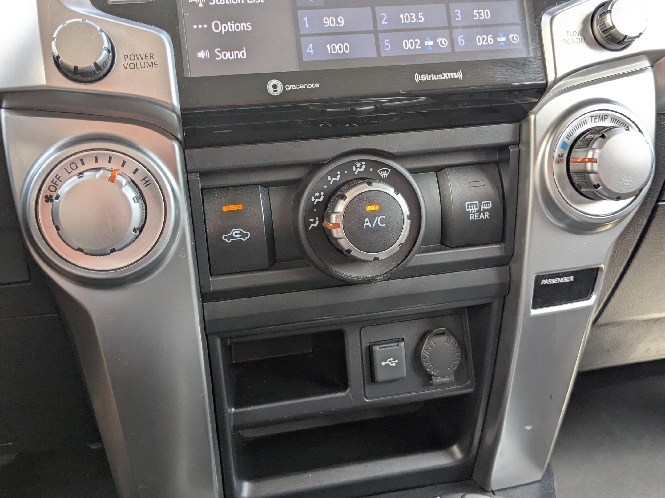 2021 Toyota 4Runner SR5 photo 22