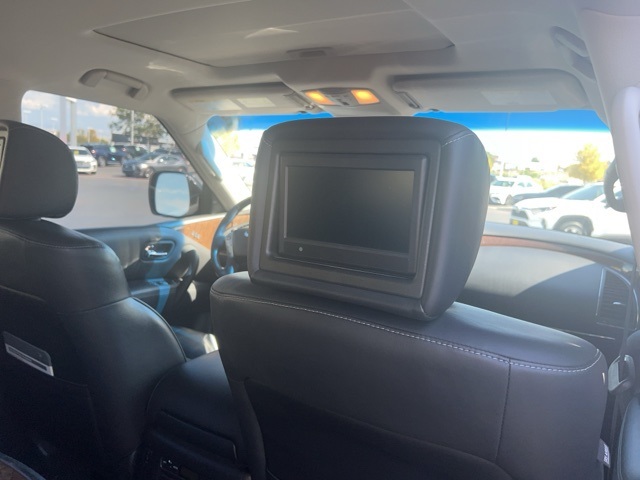 2015 Infiniti QX80 Base photo 3