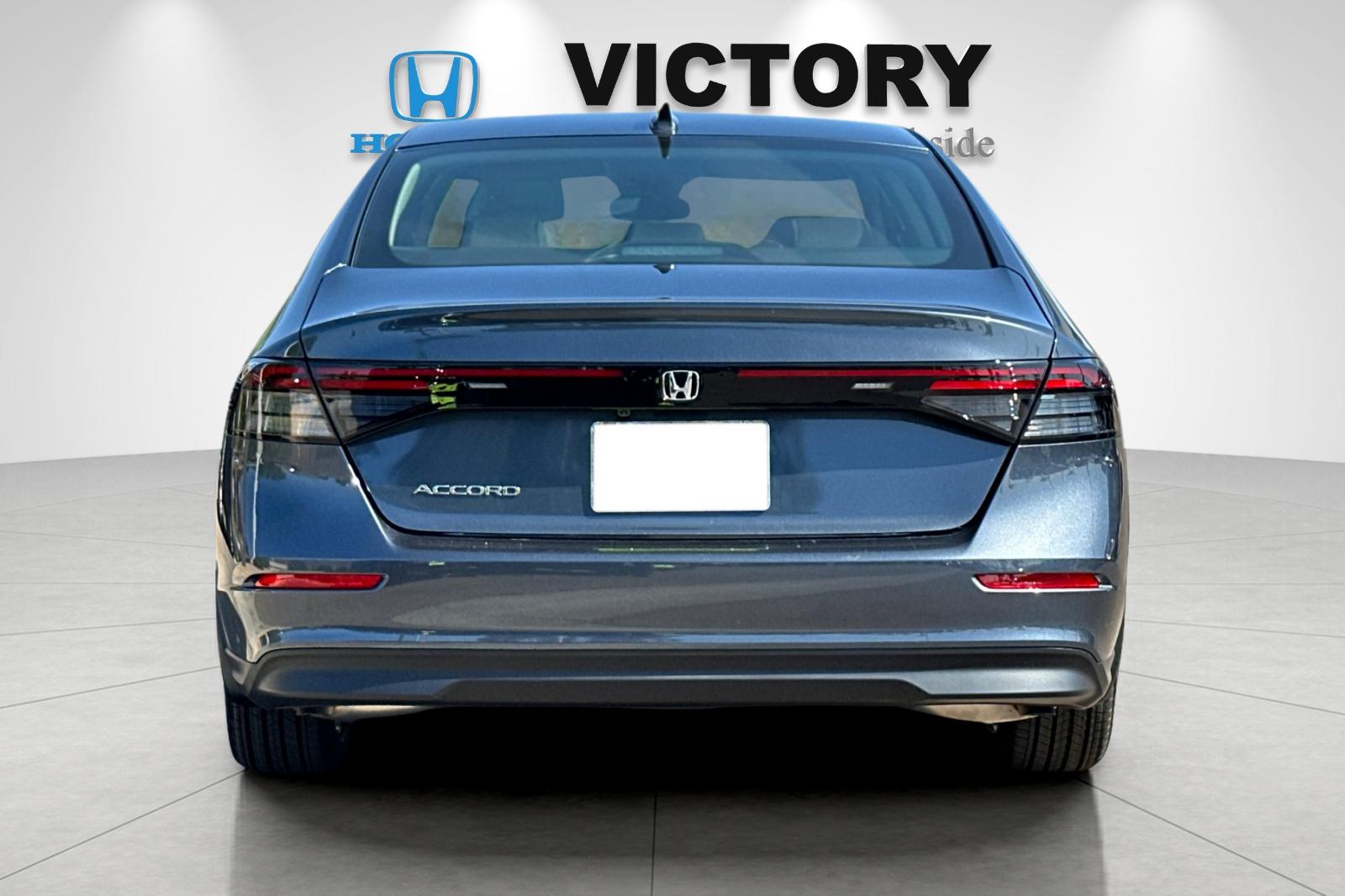 2025 Honda Accord LX photo 4