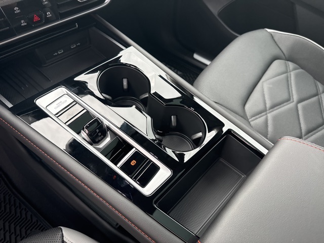 2025 Volkswagen Atlas Peak Edition SE photo 20