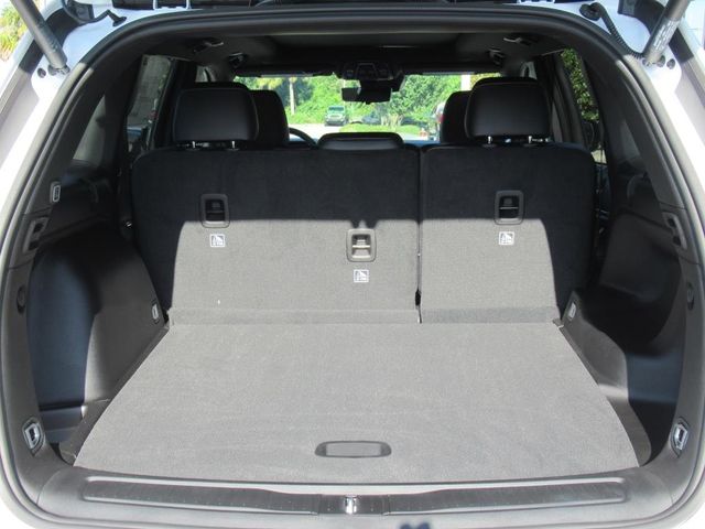 2025 Jeep Grand Cherokee Limited photo 27