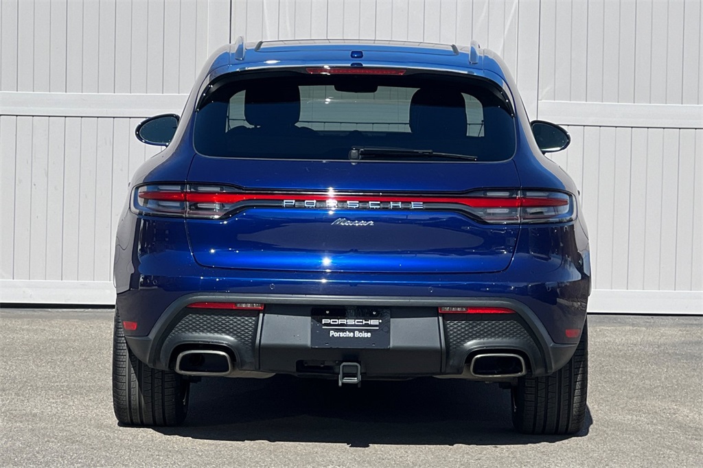 2024 Porsche Macan Base photo 4