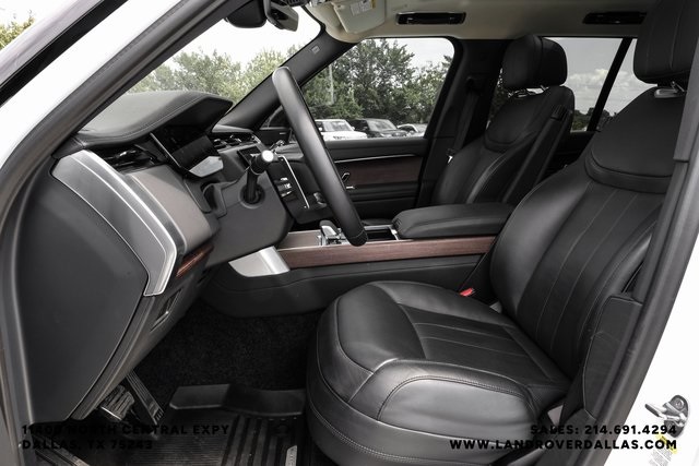 2023 Land Rover Range Rover SE photo 30