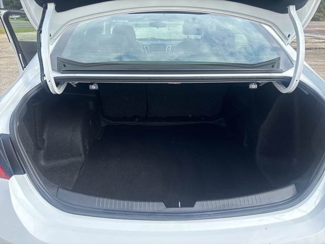 2018 Chevrolet Malibu 1LT photo 21