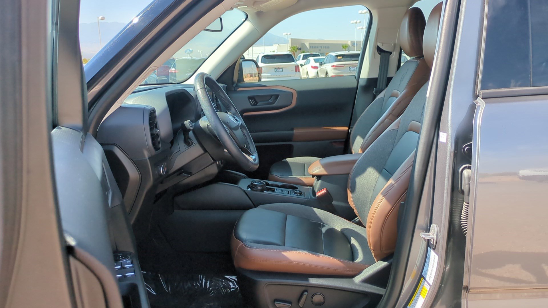 2022 Ford Bronco Sport Outer Banks photo 13