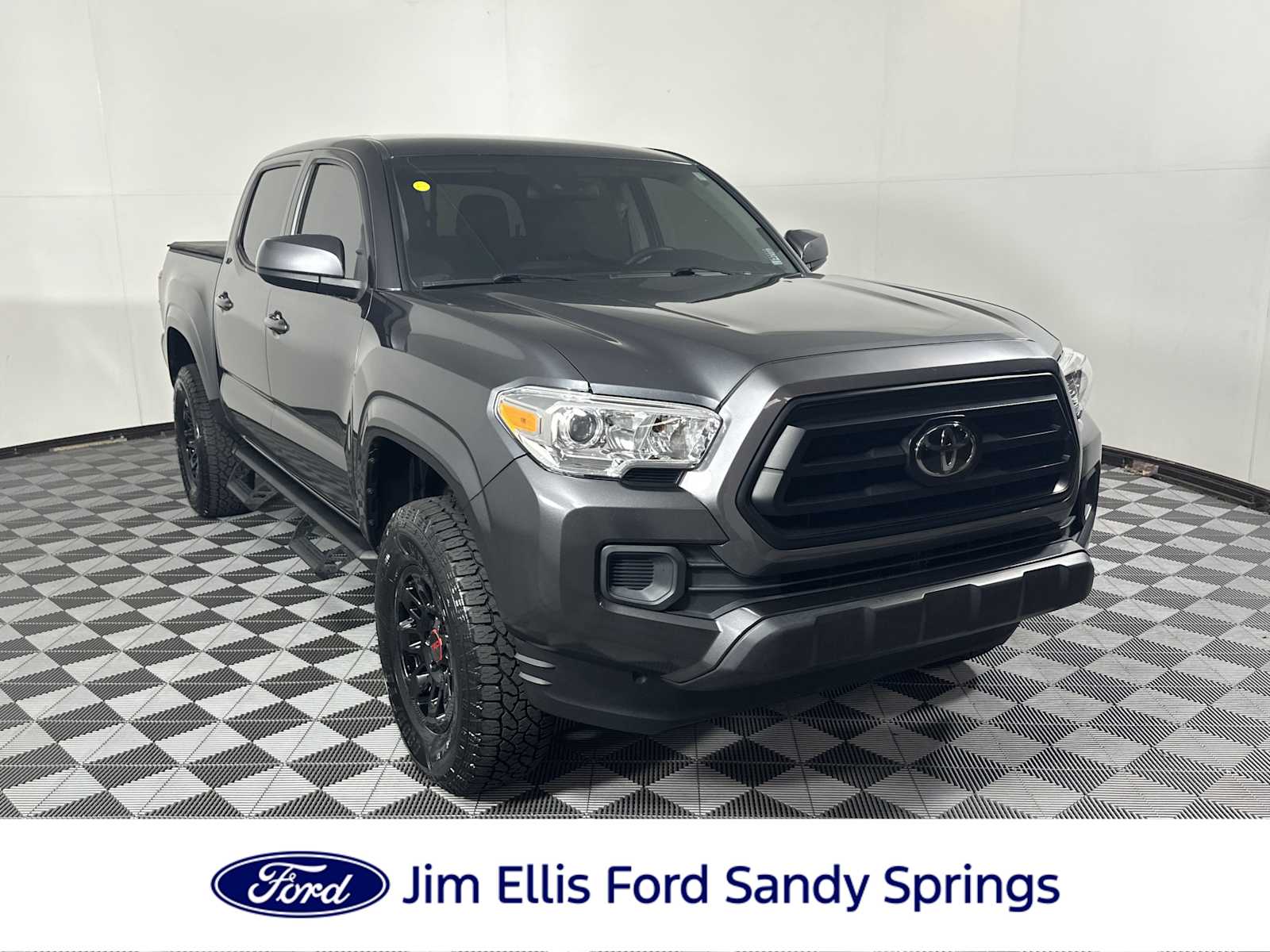 2023 Toyota Tacoma SR V6 photo 2