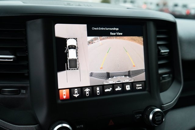 2024 Ram 2500 Tradesman photo 4