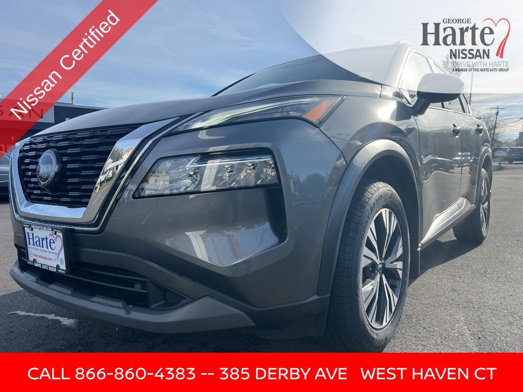 2023 Nissan Rogue SV's photo