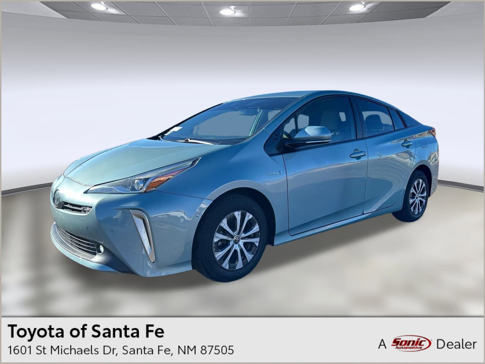 2019 Toyota Prius XLE's photo