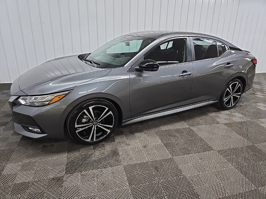 2021 Nissan Sentra SR photo 6