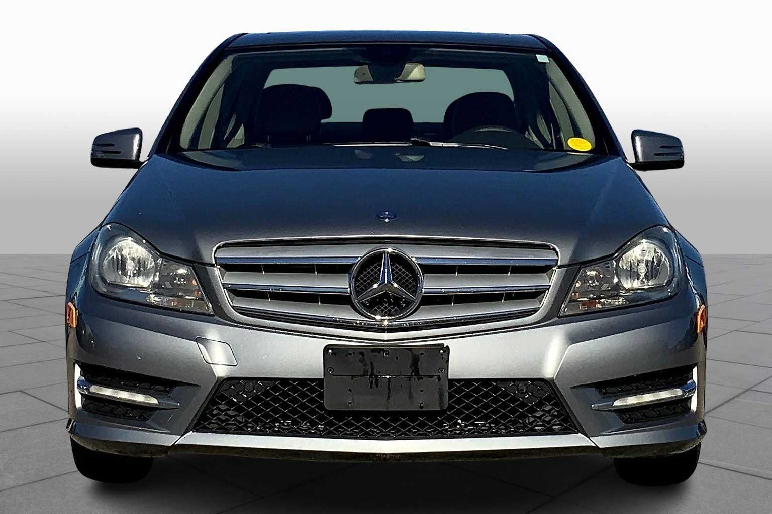 2012 Mercedes Benz C 300 Sport photo 3