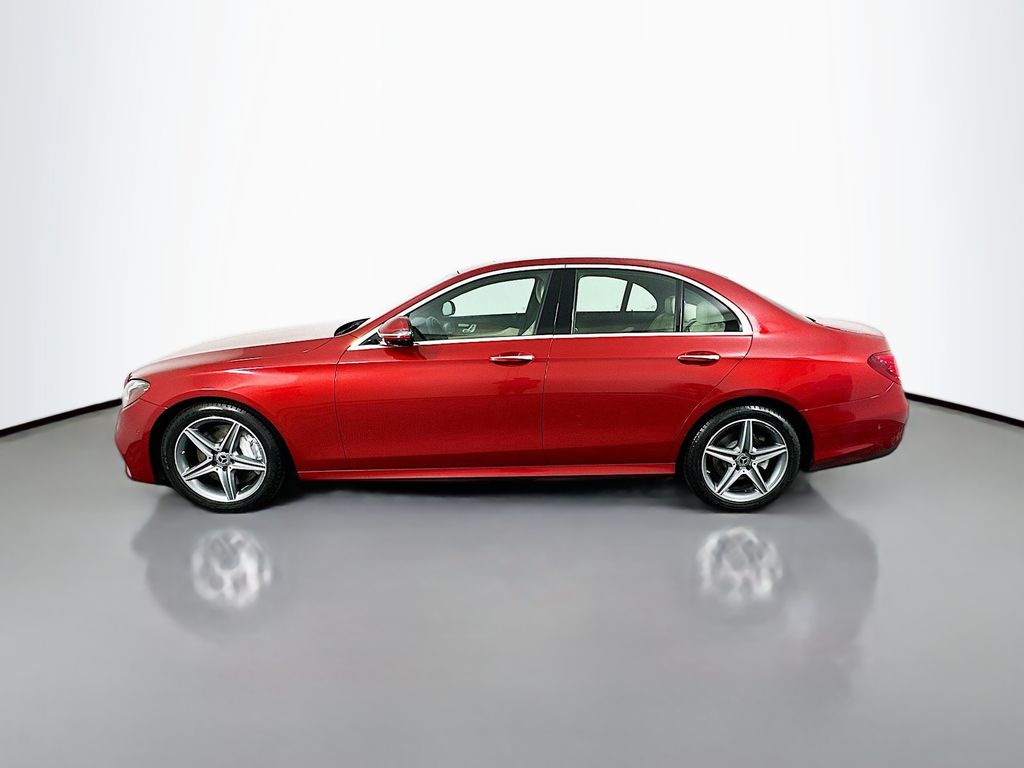 2018 Mercedes Benz E 300 photo 8