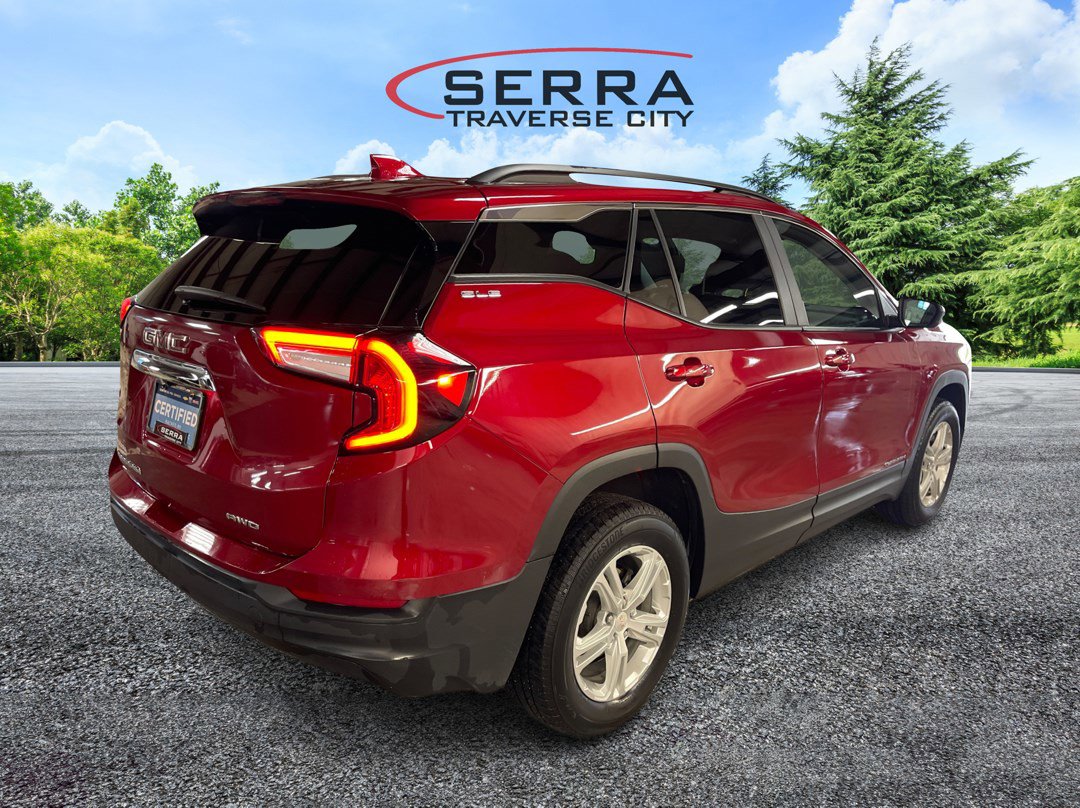 2022 Gmc Terrain SLE photo 4
