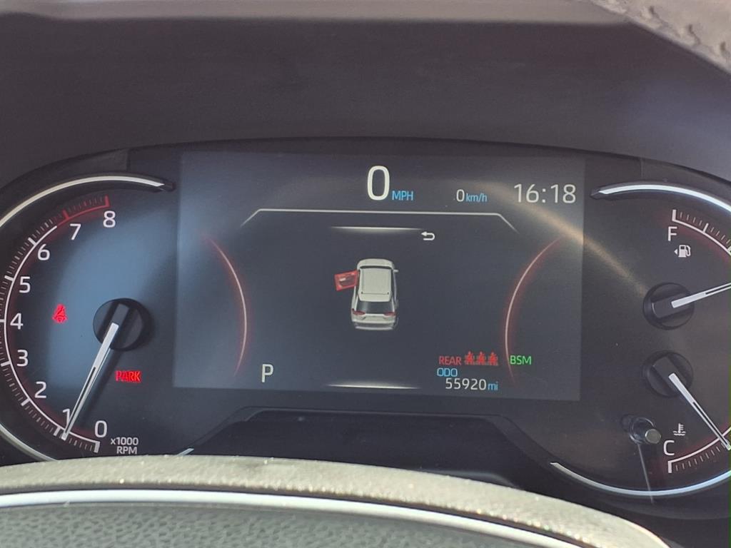 2023 Toyota RAV4 XLE Premium photo 14