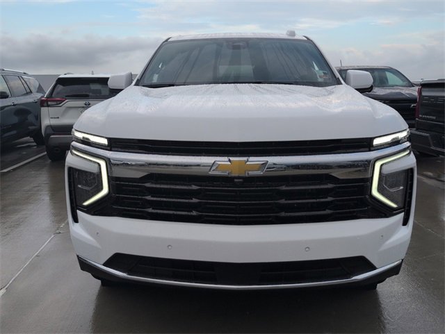 2025 Chevrolet Tahoe LS photo 3