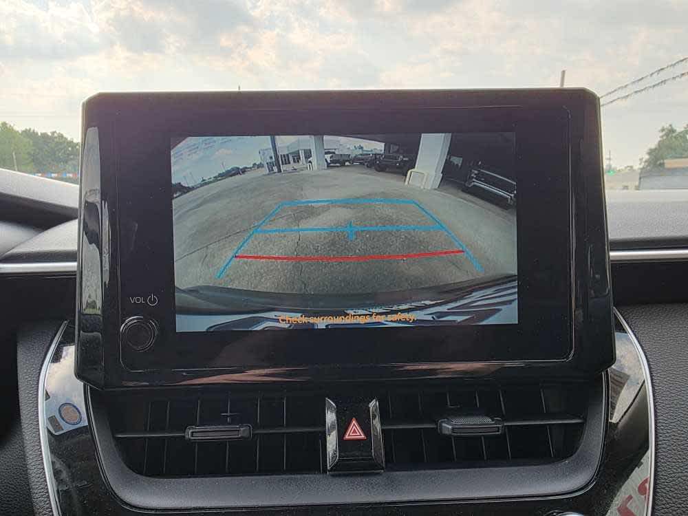2024 Toyota Corolla LE photo 17
