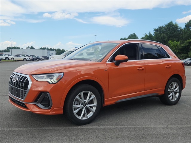 2024 Audi Q3 S line Premium 45 TFSI photo 4
