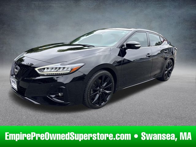 2023 Nissan Maxima SR's photo