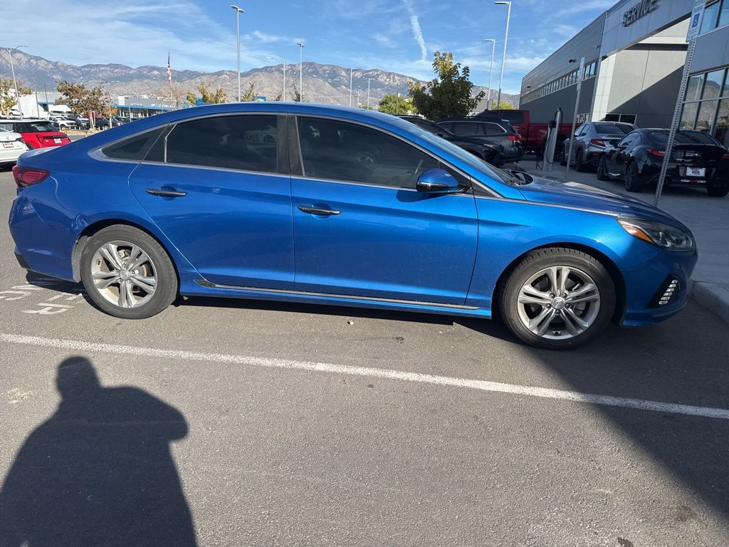2018 Hyundai Sonata Sport photo 4