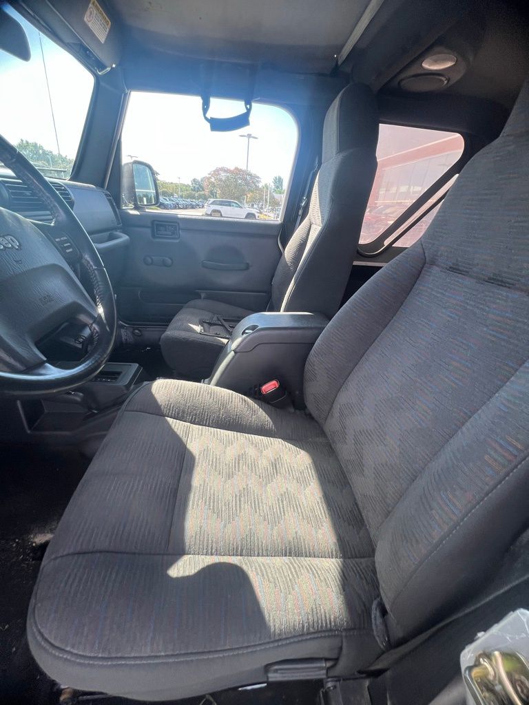 2005 Jeep Wrangler Rubicon photo 7