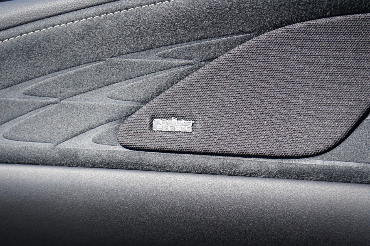 2023 Lexus RX 350h Luxury photo 19