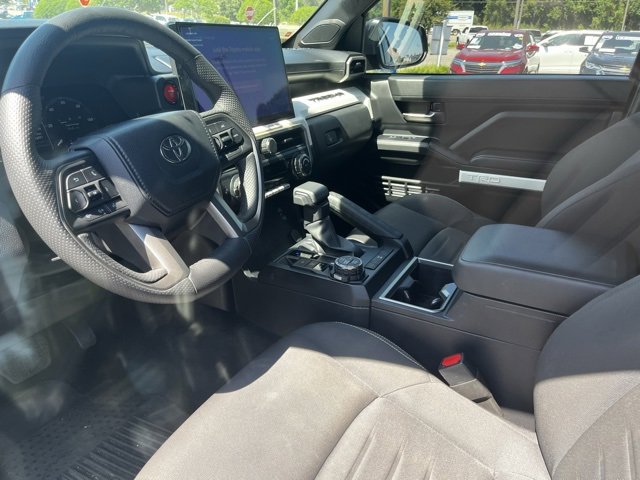 2024 Toyota Tacoma SR5 photo 3