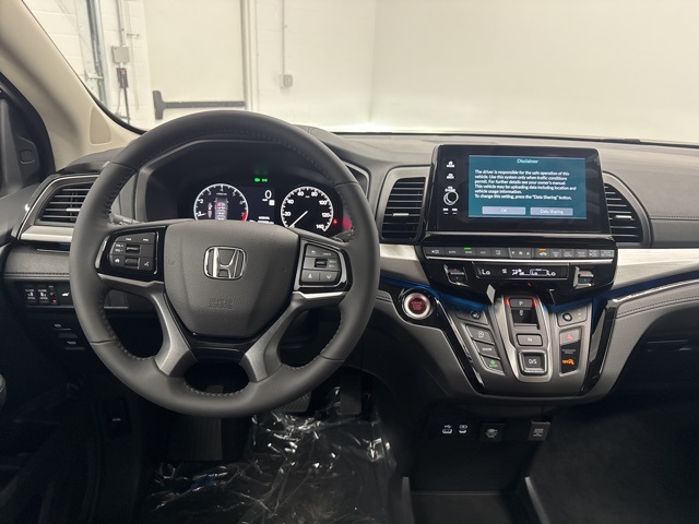 2026 Honda Odyssey Touring photo 22