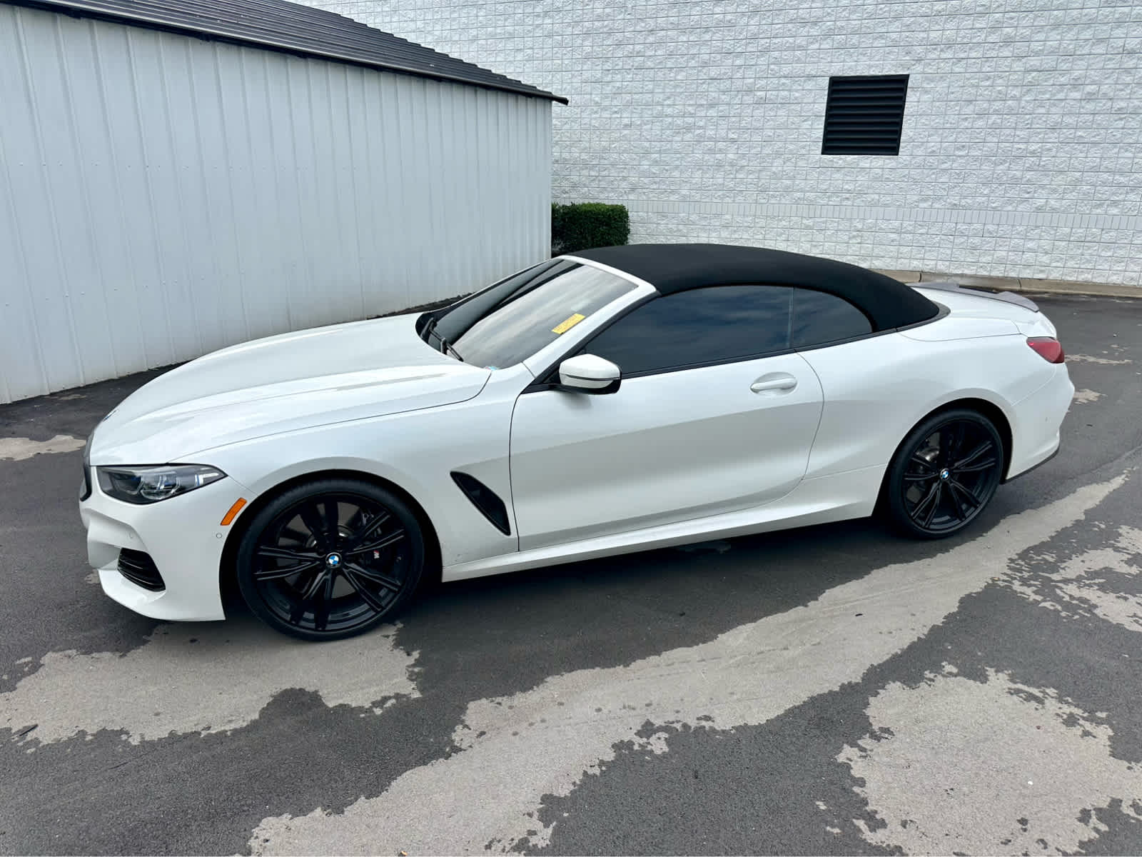 2023 Bmw 840i photo 2