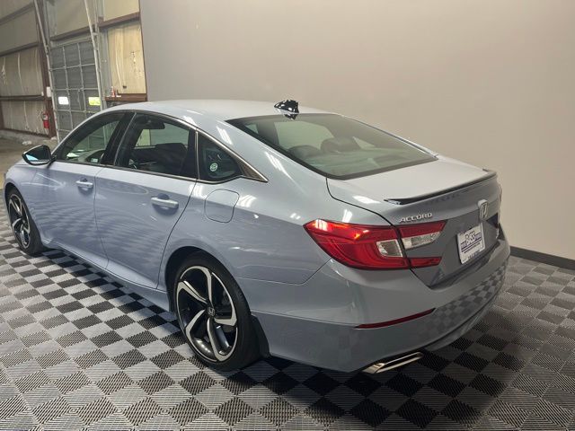 2022 Honda Accord Sport 2.0T photo 3
