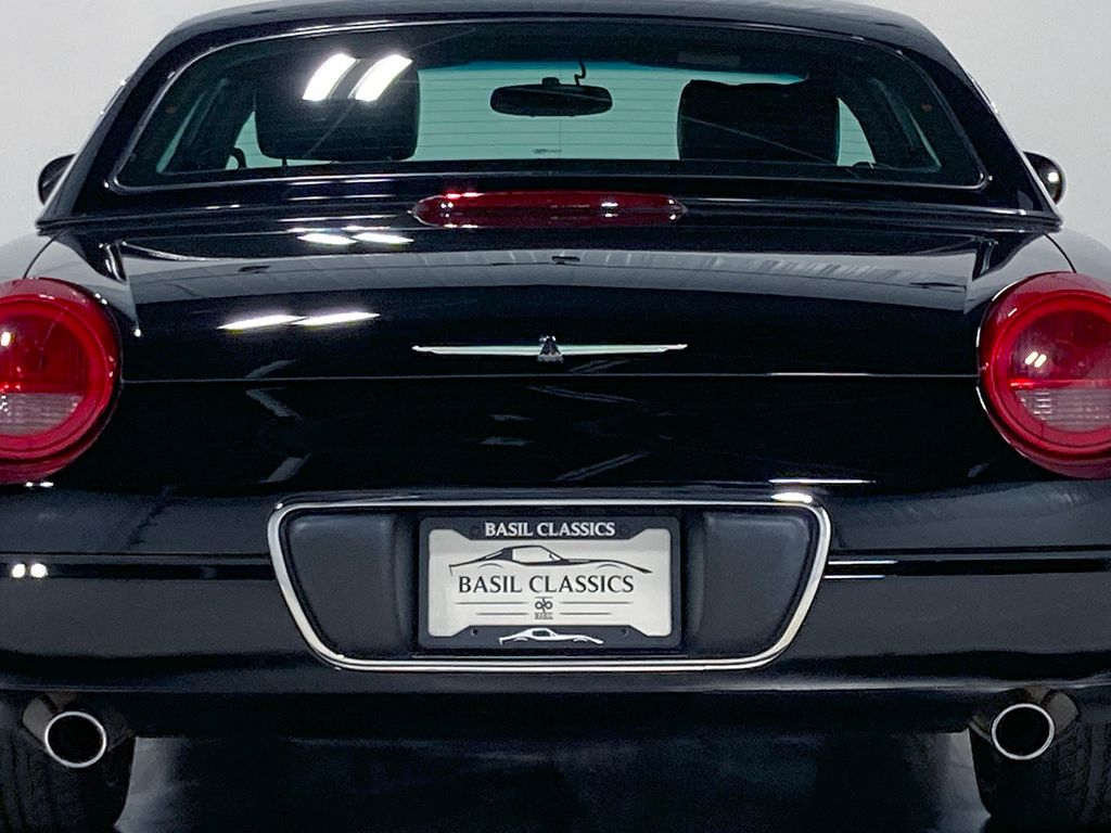2003 Ford Thunderbird Base photo 35